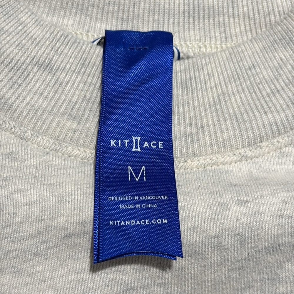 KIT and ACE Sz M Light Heather Gray Sweatshirt Striped Cuffs Zipper Pockets Crew - Picture 8 of 10